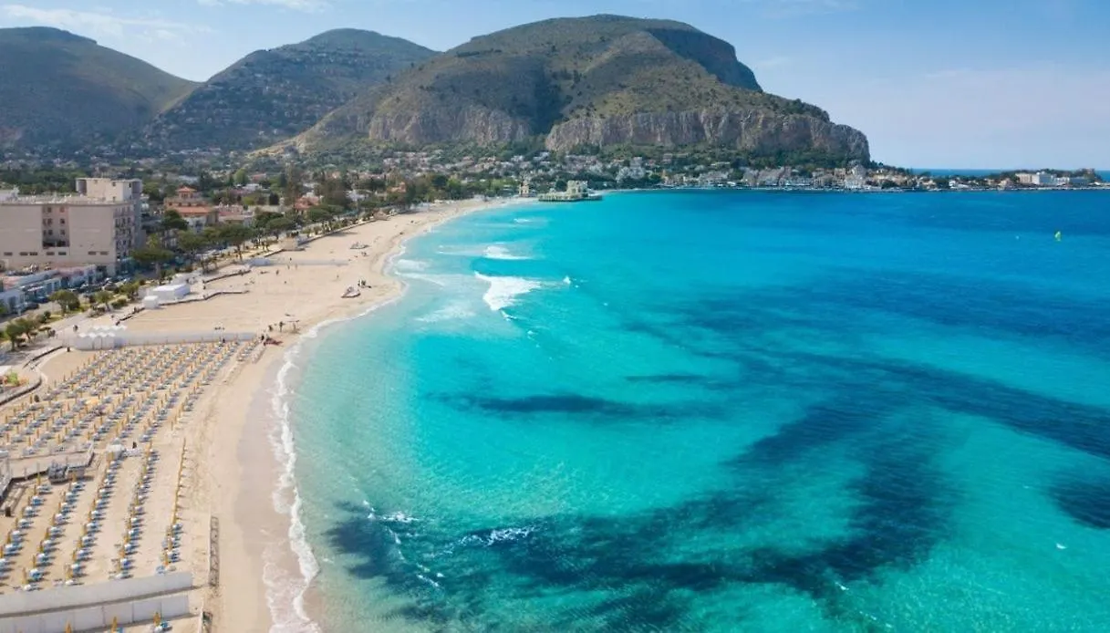 Casa Viola Elegante E Sul Mare Di Mondello Διαμέρισμα Παλέρμο