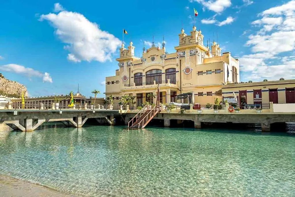 Casa Viola Elegante E Sul Mare Di Mondello Διαμέρισμα Παλέρμο Ιταλία
